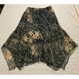 BELIEVE WOMENS SKIRT SIZE 10